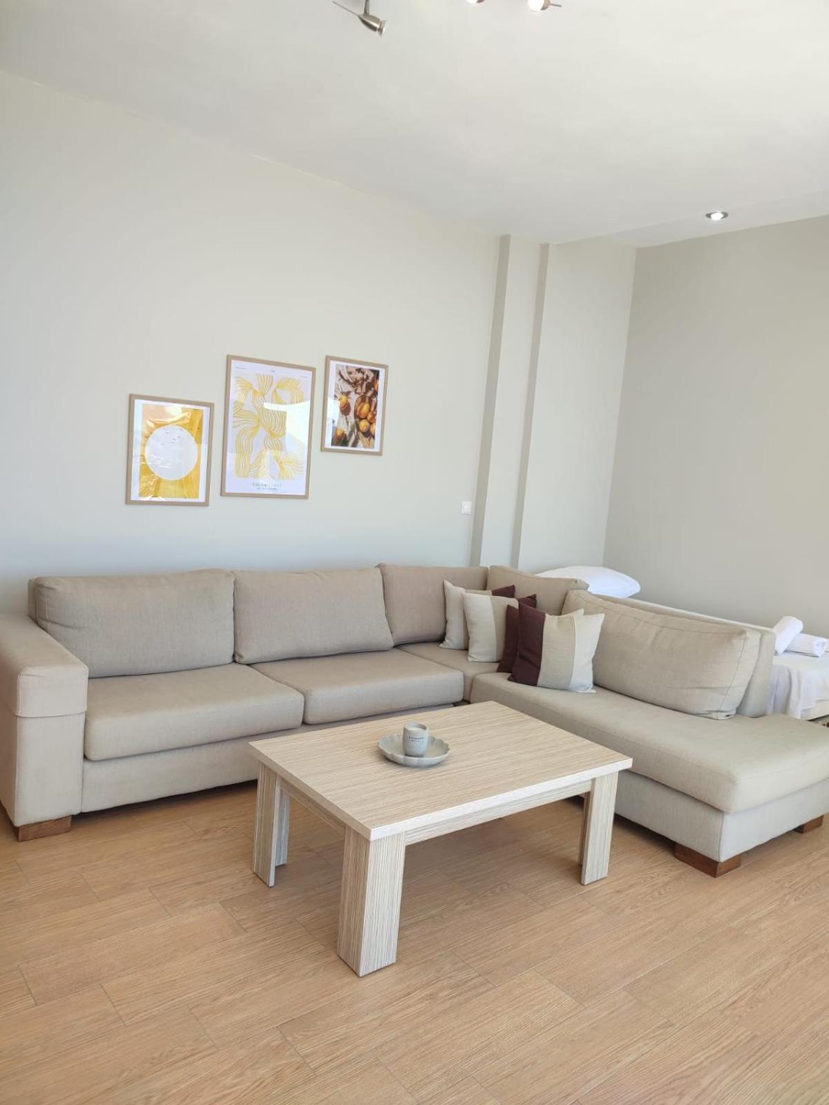 Cimi Apartments Sarandë 外观 照片